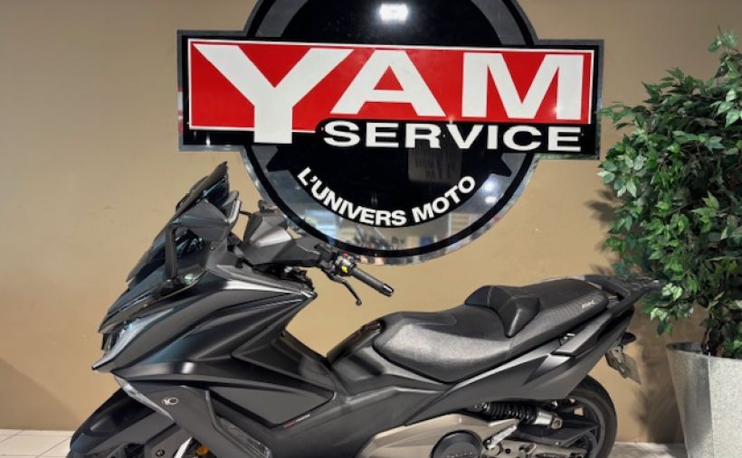 KYMCO AK 550 1