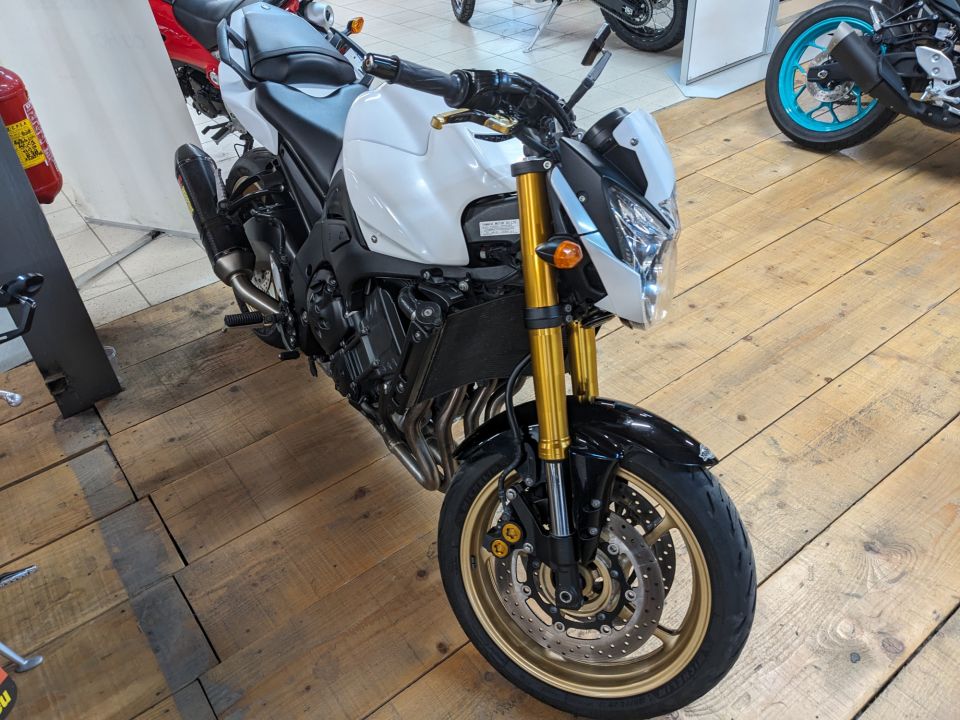 YAMAHA FZ8 50