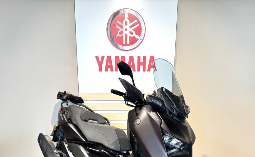 YAMAHA XMAX 125 TECH MAX 0