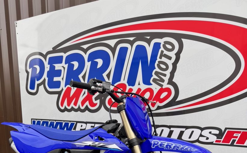 YAMAHA YZ 125 3