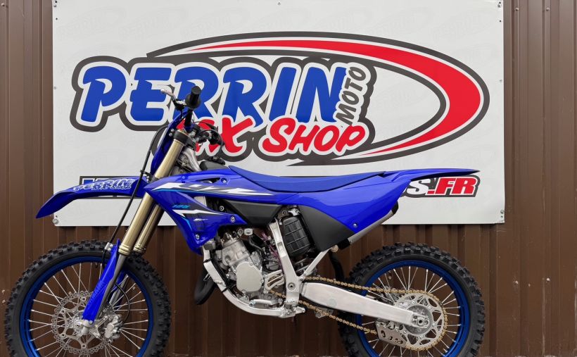 YAMAHA YZ 125 6