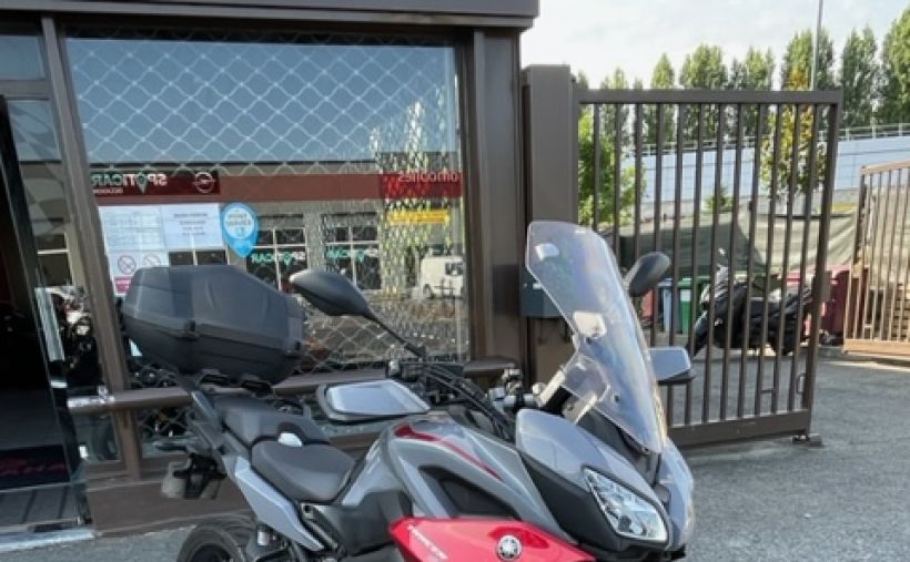 YAMAHA TRACER 900 1
