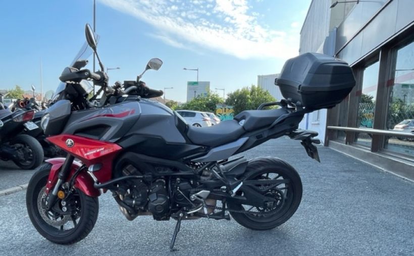 YAMAHA TRACER 900 2