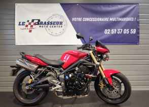 TRIUMPH STREET TRIPLE 675 - 2010