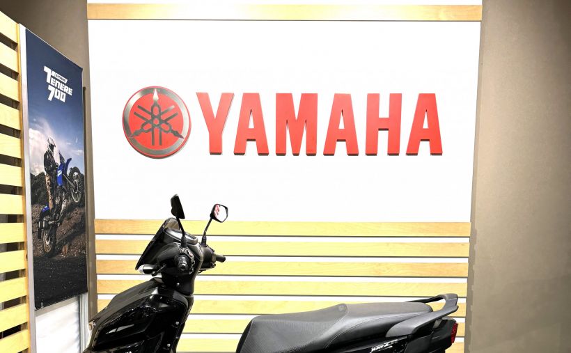 YAMAHA RayZR 125 4