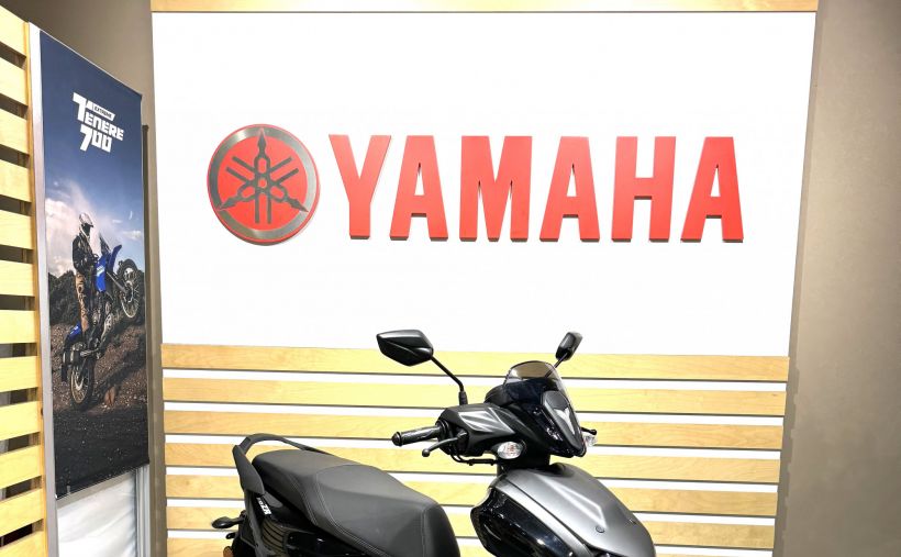 YAMAHA RayZR 125 0