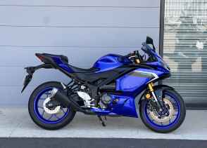 YAMAHA R3 - 2025
