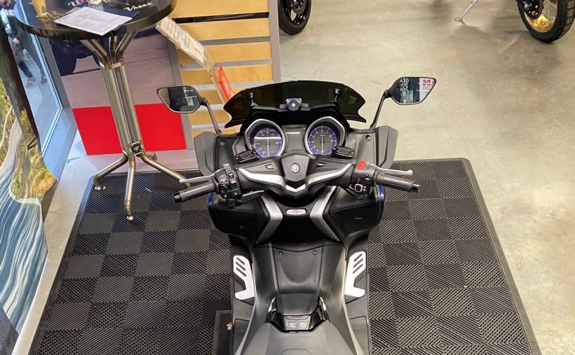 YAMAHA XP T-MAX 530 DX 4