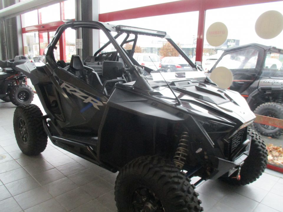 POLARIS RZR XP 10