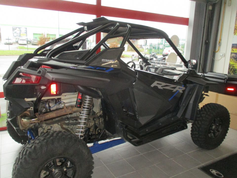 POLARIS RZR XP 20