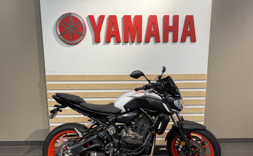 YAMAHA MT-07 (47.5CV) 0