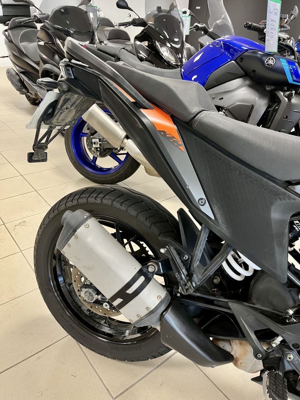 KTM 390 ADVENTURE 5