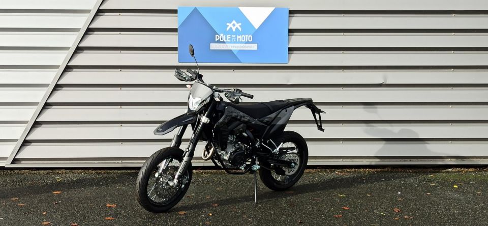 SHERCO 125 4T SM BLACK MOON RS 10