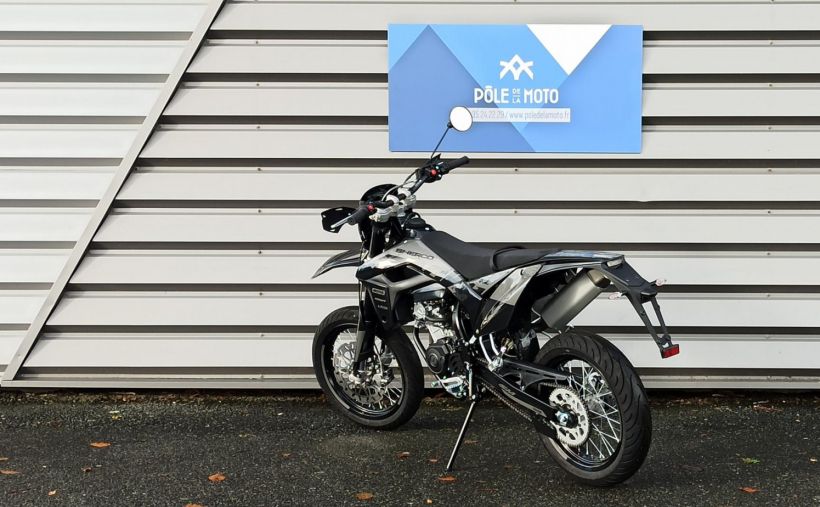 SHERCO 125 4T SM BLACK MOON RS 8
