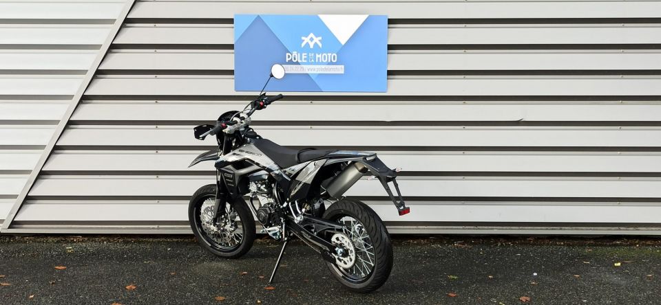 SHERCO 125 4T SM BLACK MOON RS 40