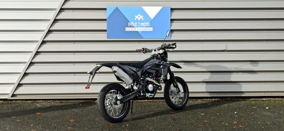 SHERCO 125 4T SM BLACK MOON RS 45