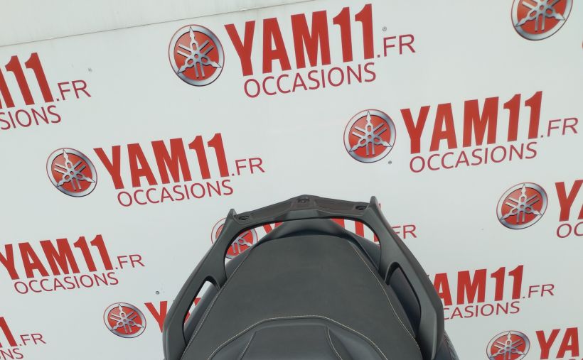 YAMAHA XP T-MAX 560 TECH MAX 8
