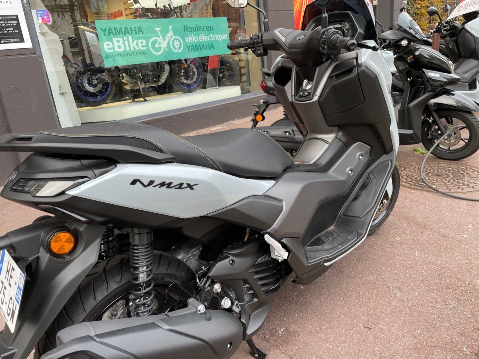 YAMAHA NMAX 125 TECH MAX 2