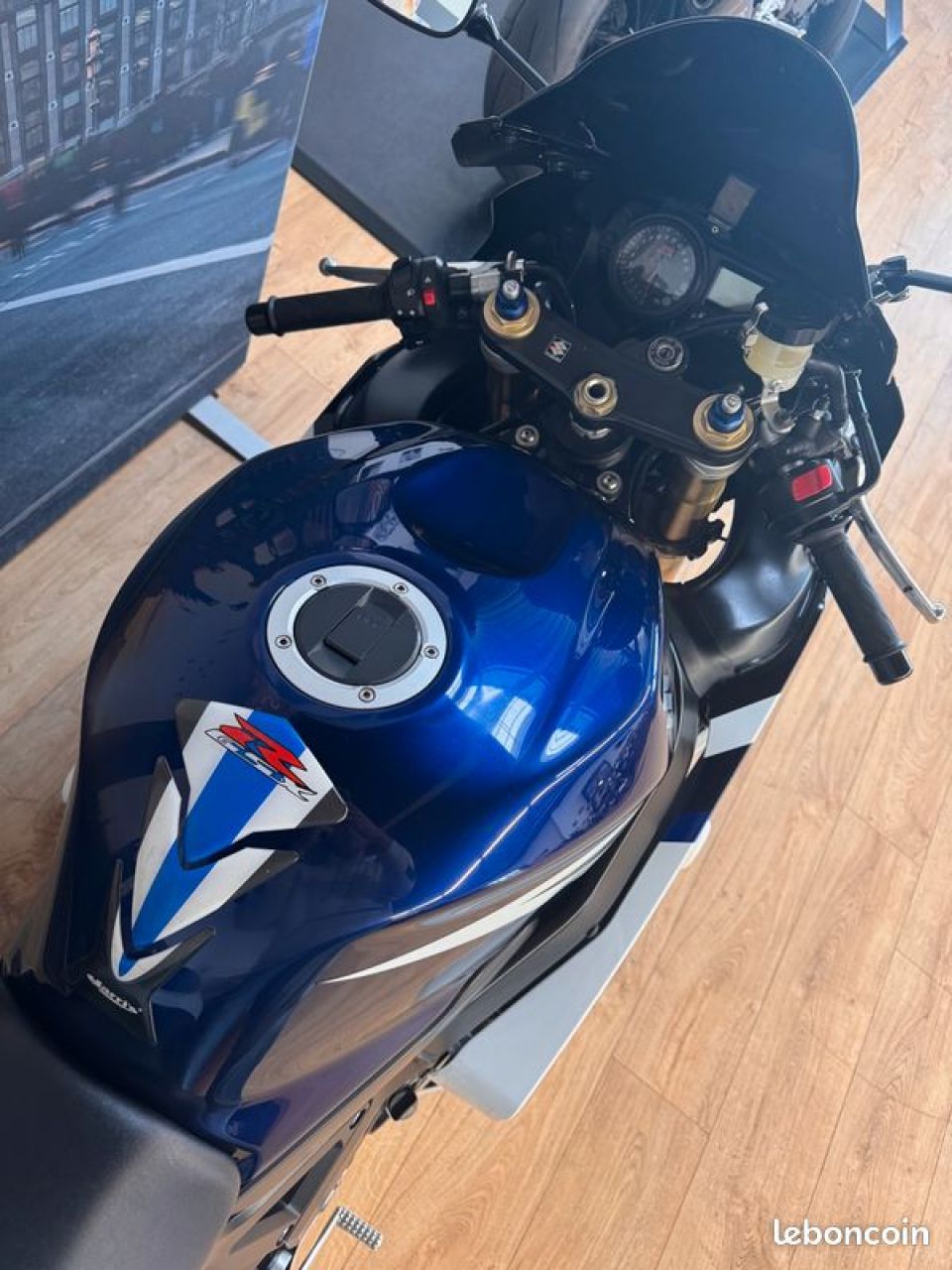 SUZUKI GSX-R 750 2