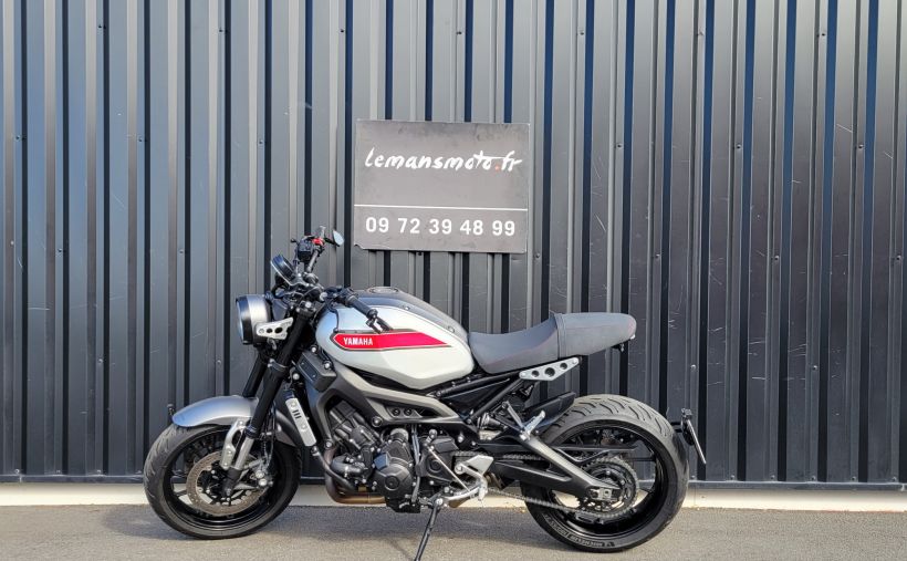 YAMAHA XSR 900 30