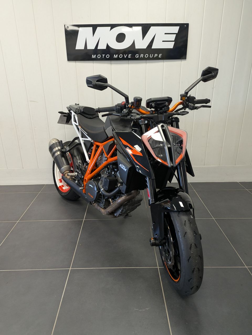 KTM 1290 SUPER DUKE R 1