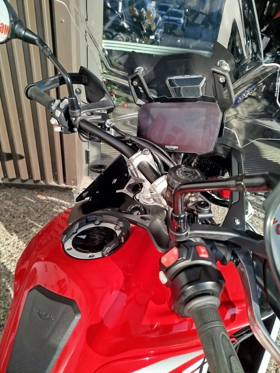 TRIUMPH TIGER 900 GT ARAGON EDITION 6