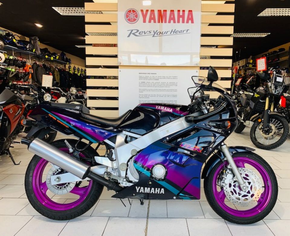 YAMAHA FZR 600 7000Km ETAT EXCEPTIONNEL ! 0