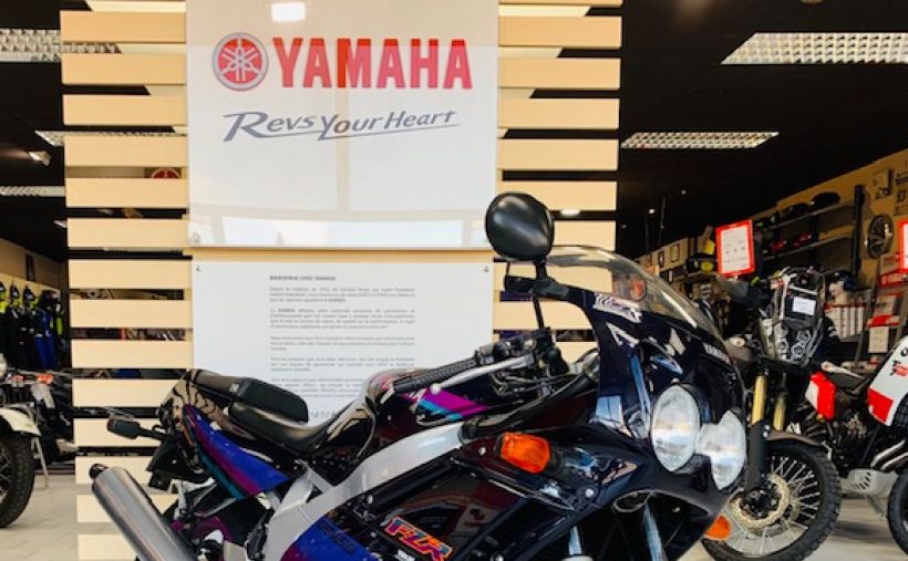 YAMAHA FZR 600 7000Km ETAT EXCEPTIONNEL ! 1