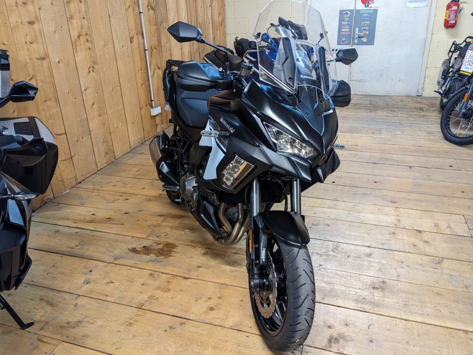 KAWASAKI VERSYS 1000 30