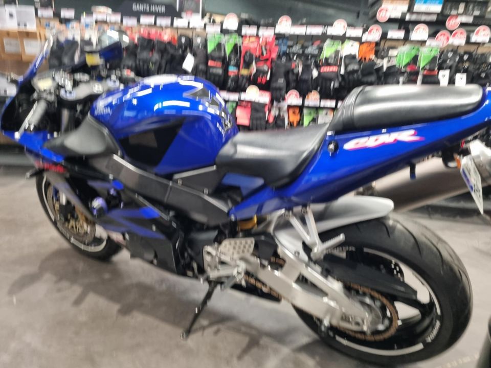 HONDA CBR 954 3