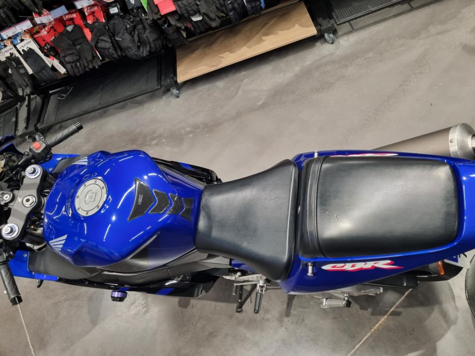 HONDA CBR 954 4