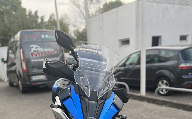 SUZUKI GSXS-1000GX 9