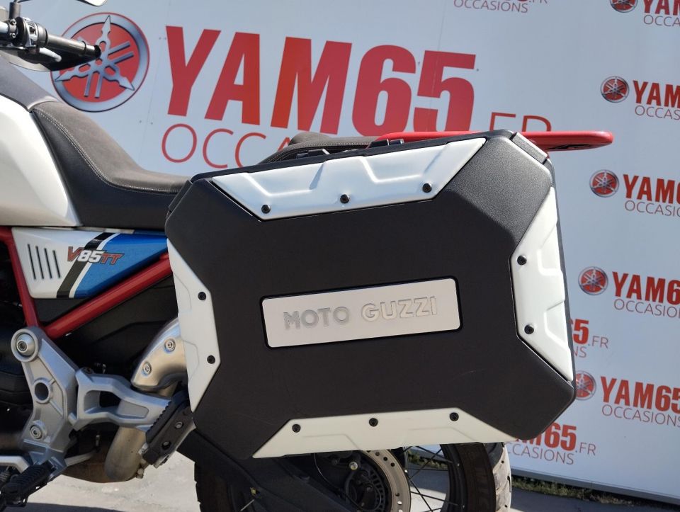 MOTO GUZZI V85 TT 850 8