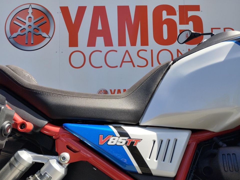 MOTO GUZZI V85 TT 850 12