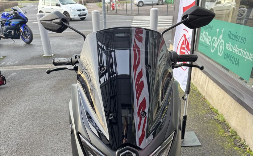YAMAHA NMAX 125 1