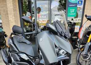 YAMAHA XMAX 125 - 2025