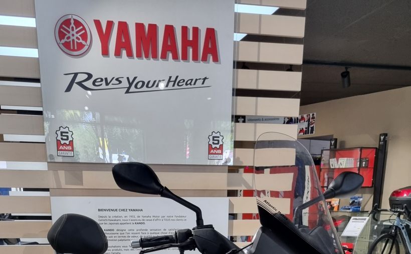 YAMAHA XMAX 125 BUSINESS 0