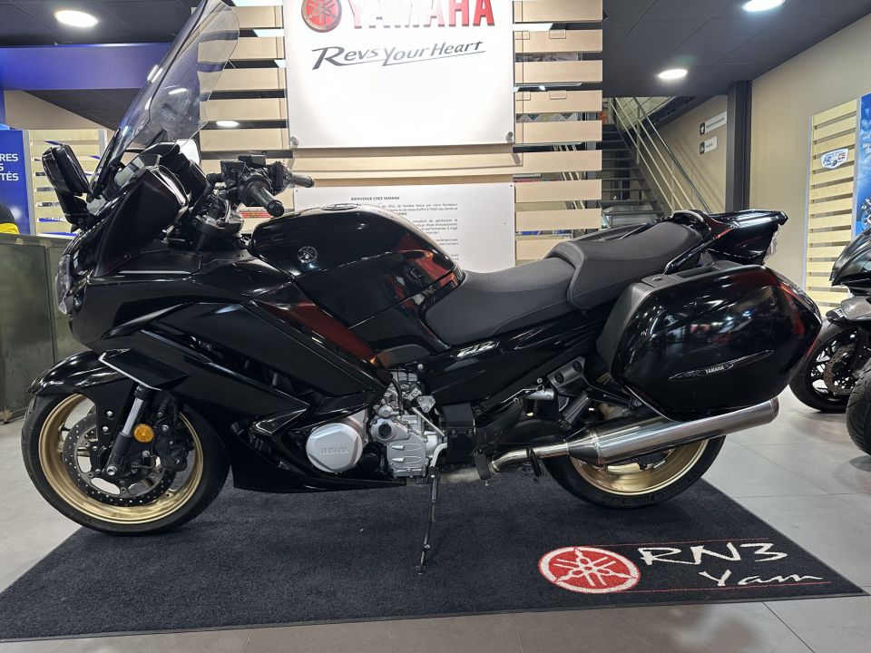 YAMAHA FJR 1300 AS ULTIMATE EDITION 1