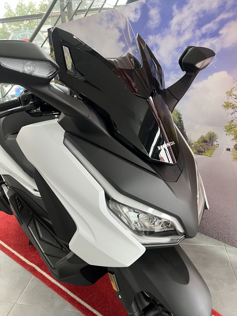 HONDA NSS FORZA 125 4