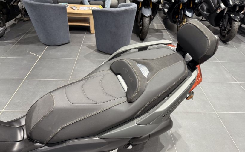 YAMAHA X-MAX 125 TECH MAX 3