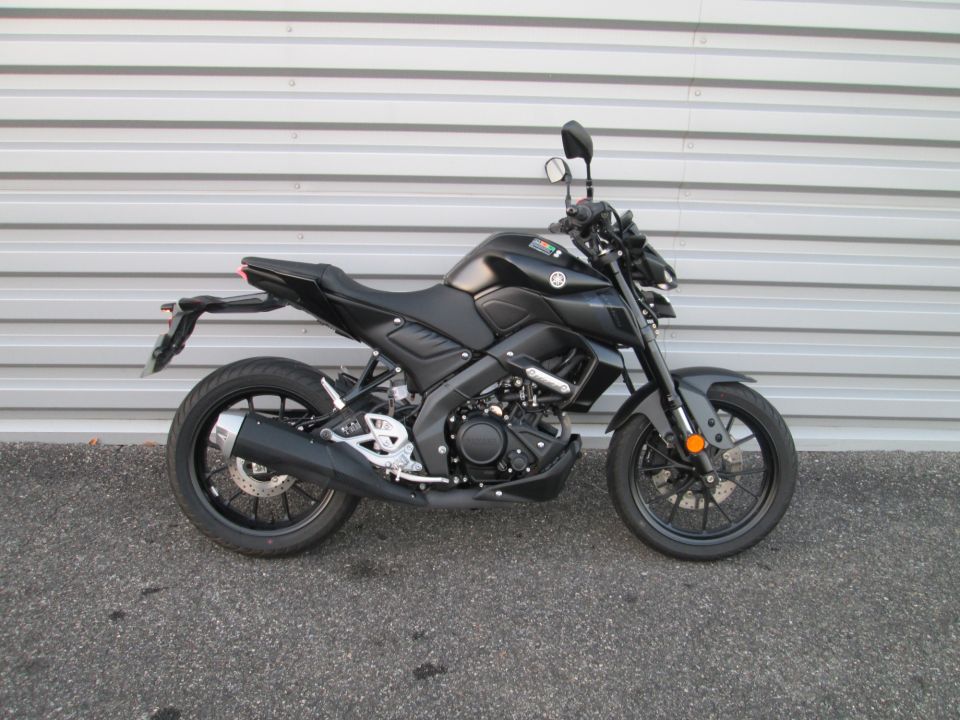 YAMAHA MT-125 ABS 8