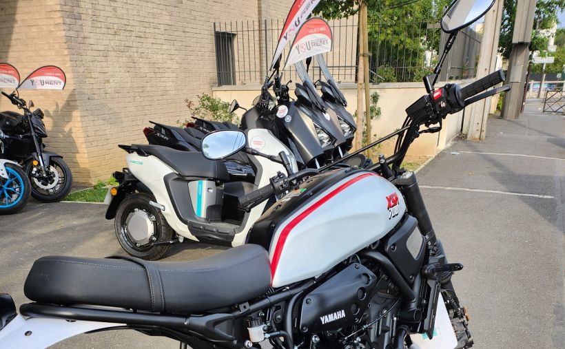 YAMAHA XSR 700 XTRIBUTE 6
