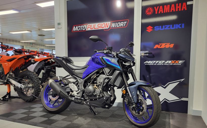 YAMAHA MT-03 0