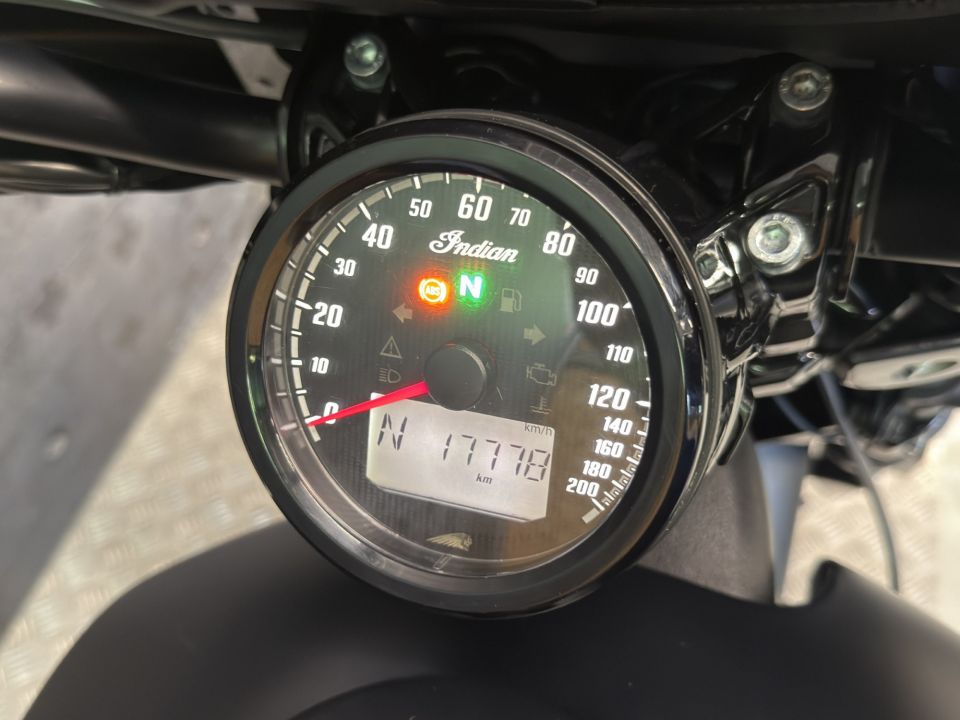 INDIAN SCOUT BOBBER 1200 27