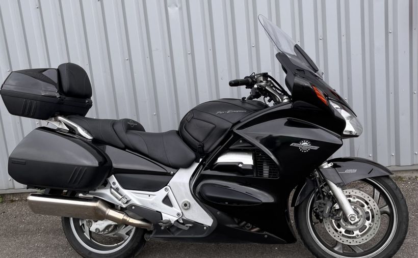 HONDA ST 1300 PAN EUROPEAN 0