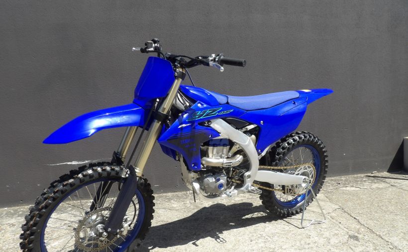 YAMAHA YZ450F 3