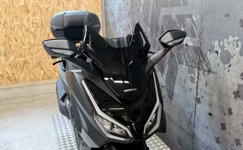 HONDA NSS FORZA 125 9