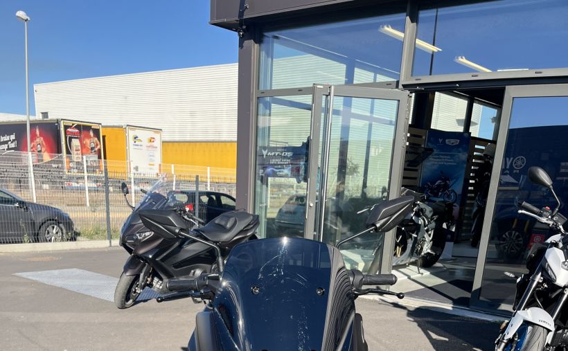 YAMAHA NMAX 125 TECH MAX 1