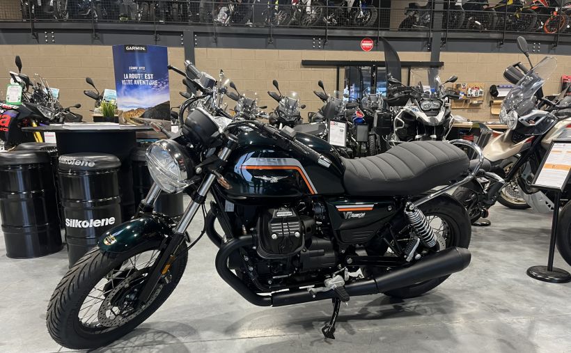 MOTO GUZZI V7 SPECIAL 5