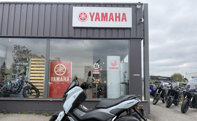 YAMAHA NMAX 125 TECH MAX 1